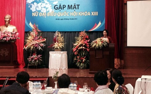 Meeting of female National Assembly deputies  - ảnh 1